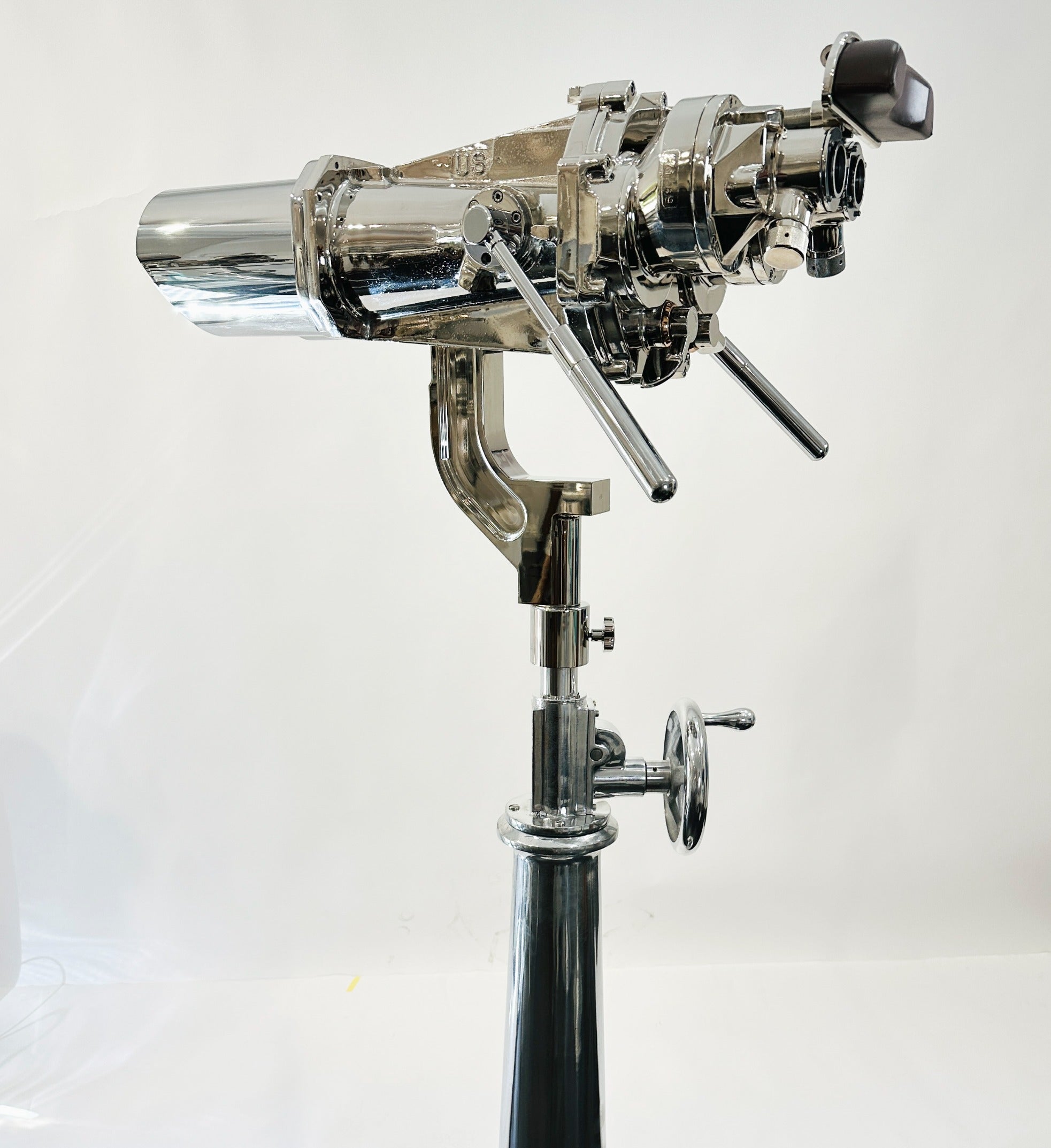 US Navy 20 x 120 Mark III Mod IV - Big Eye Binoculars image 1